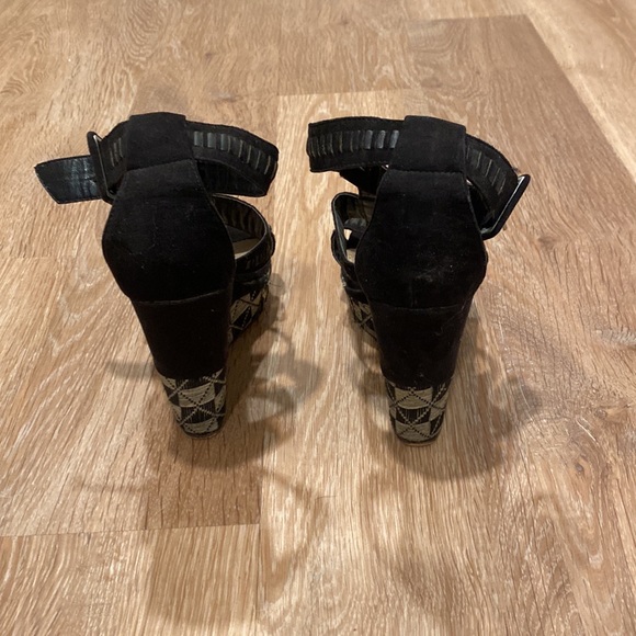 Black Wedges - Picture 3 of 6